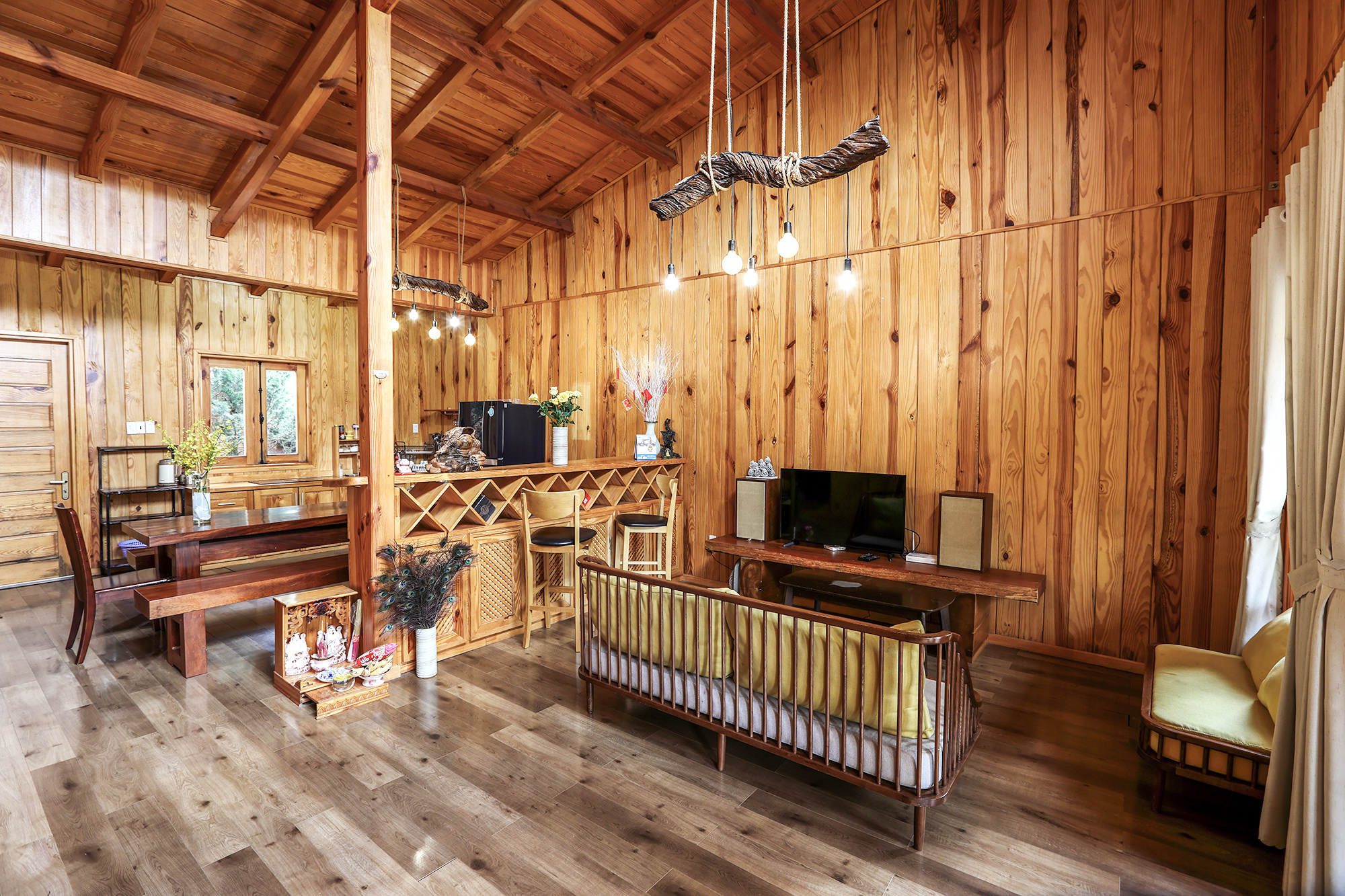 Villa Hùng Vương Nhà gỗ - ảnh 2