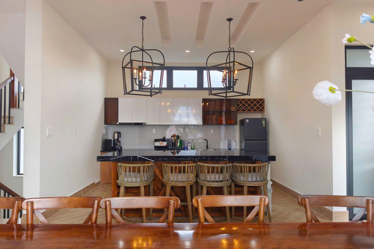 Villa Nguyên Phi Ỷ Lan - ảnh 10
