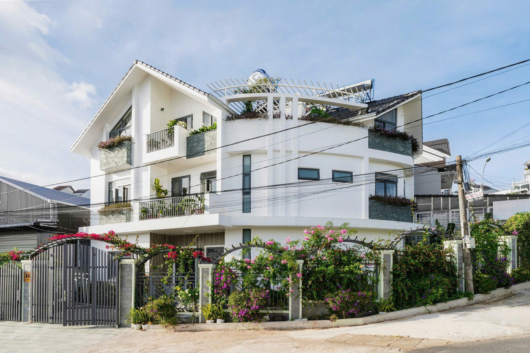 Villa Đà Lạt Scandinavian – 7 Phòng Ngủ, Nội Thất IKEA ĐÀ LẠT - ảnh 1