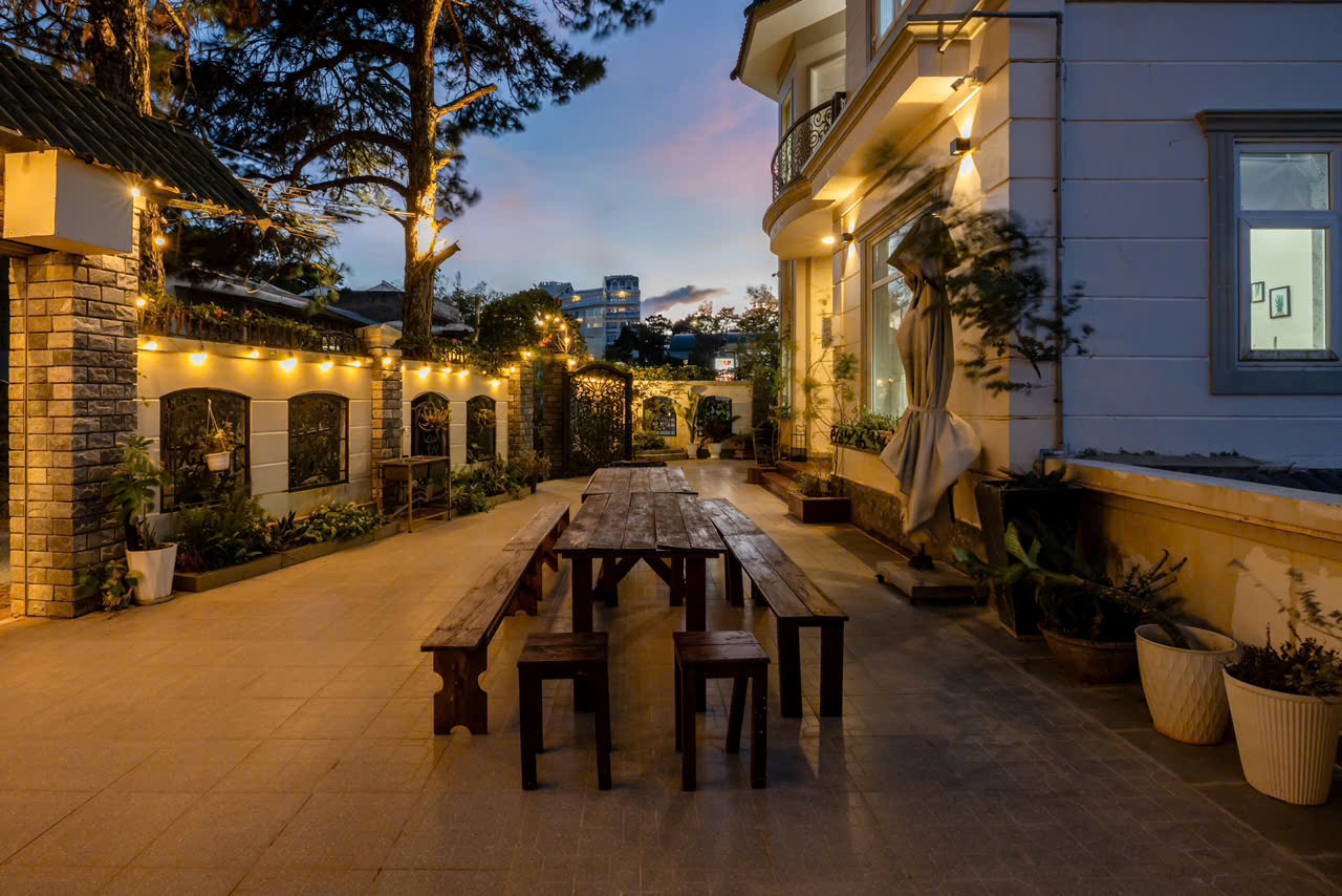 Villa COZY VILLA Đà Lạt View Nhà Lồng – 8 Phòng Ngủ, Xe 50 Chỗ Vào Tận Nơi ĐÀ LẠT - ảnh 11