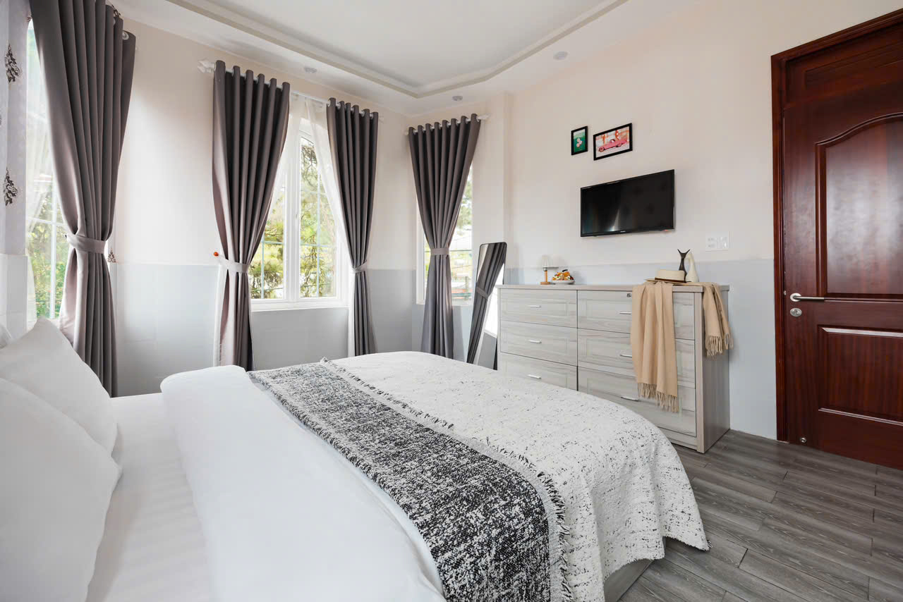 Villa COZY VILLA Đà Lạt View Nhà Lồng – 8 Phòng Ngủ, Xe 50 Chỗ Vào Tận Nơi ĐÀ LẠT - ảnh 9